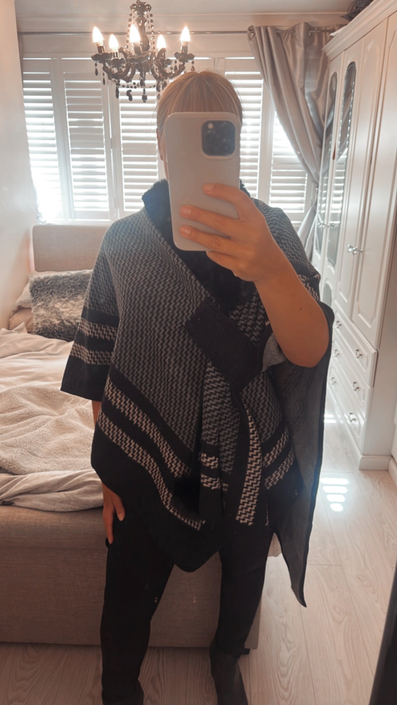 FAUX FUR PONCHO