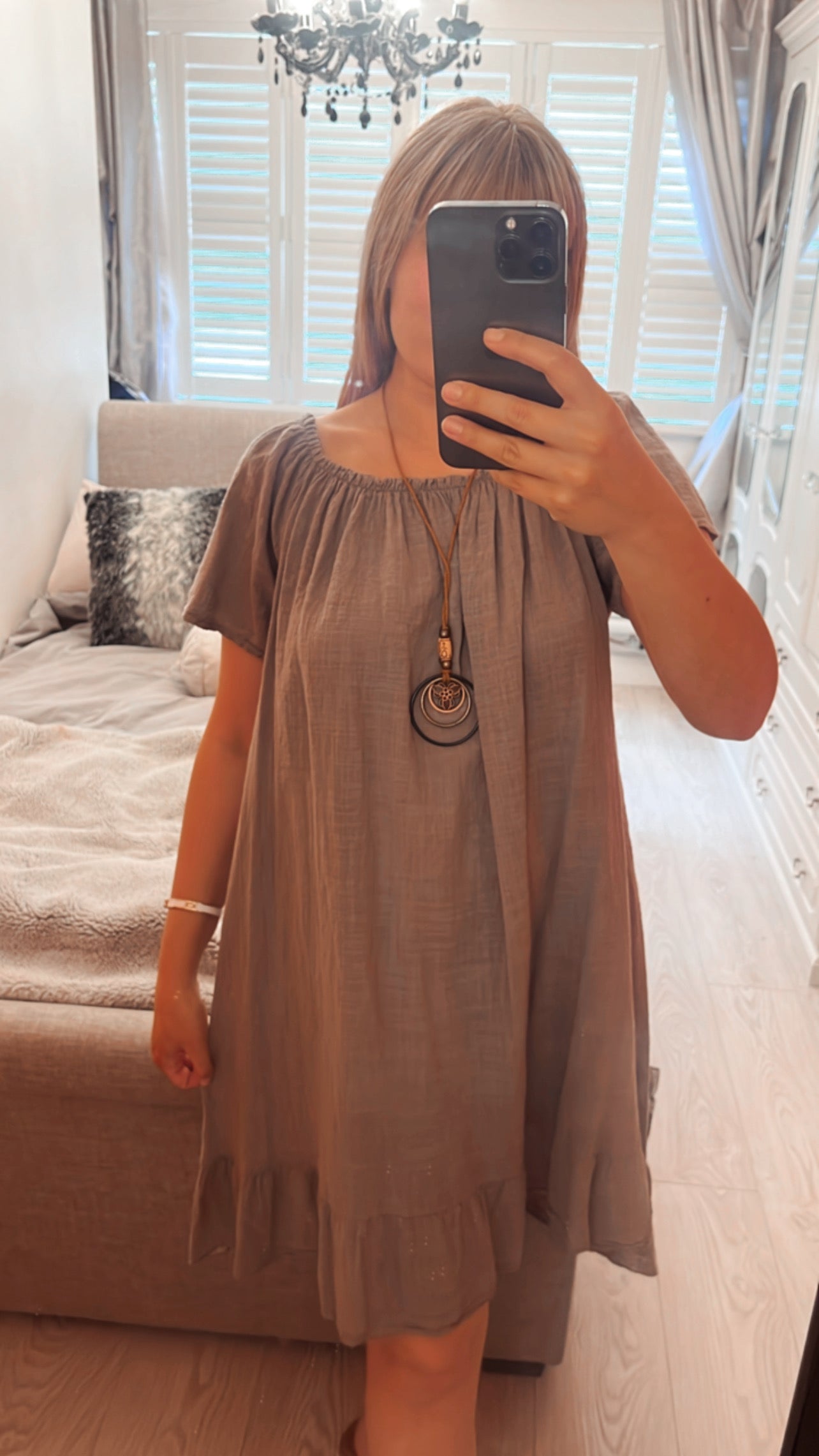 DRESS WITH NECKLACE