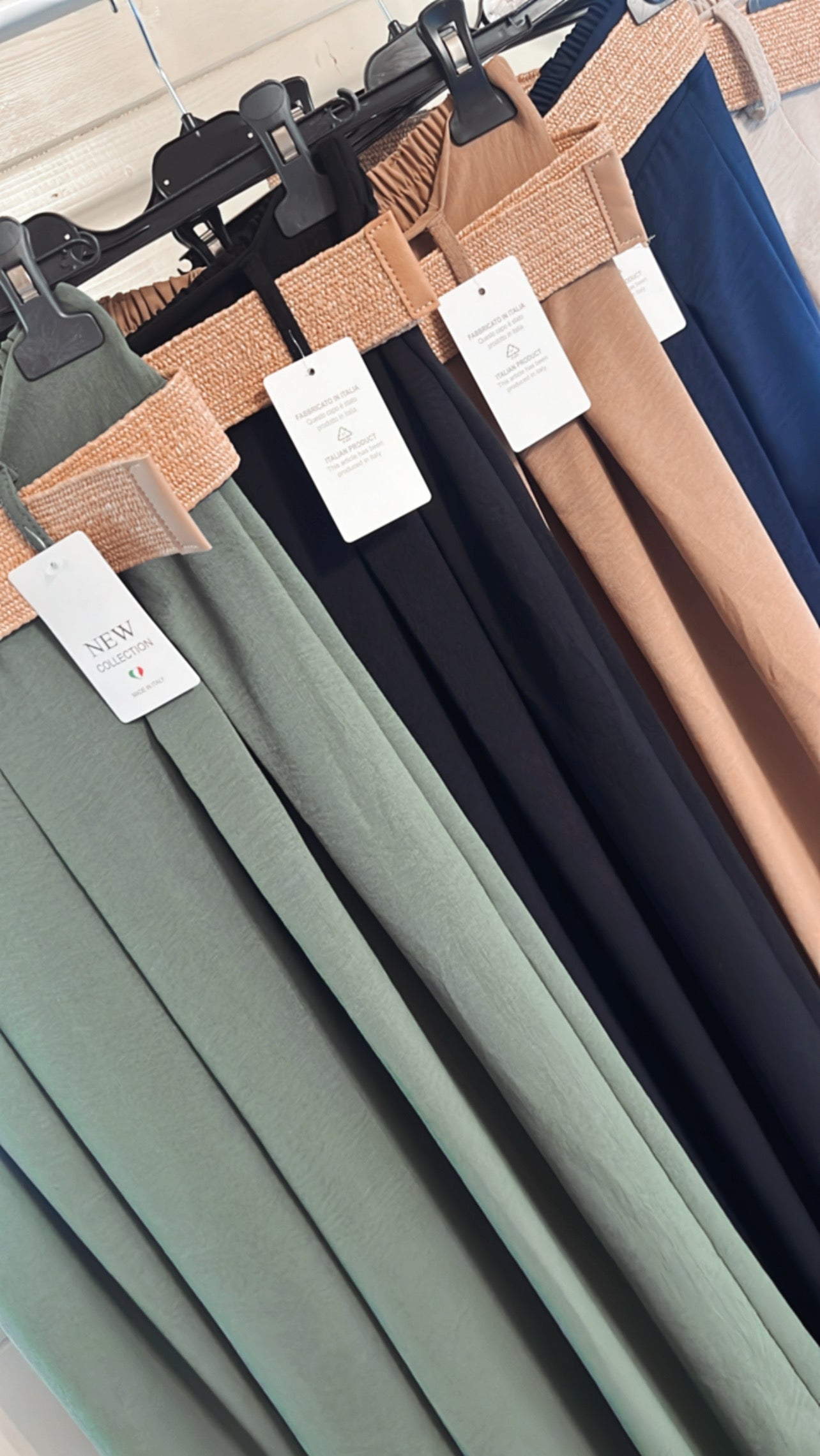 WIDE LEG TROUSERS WITH BELT