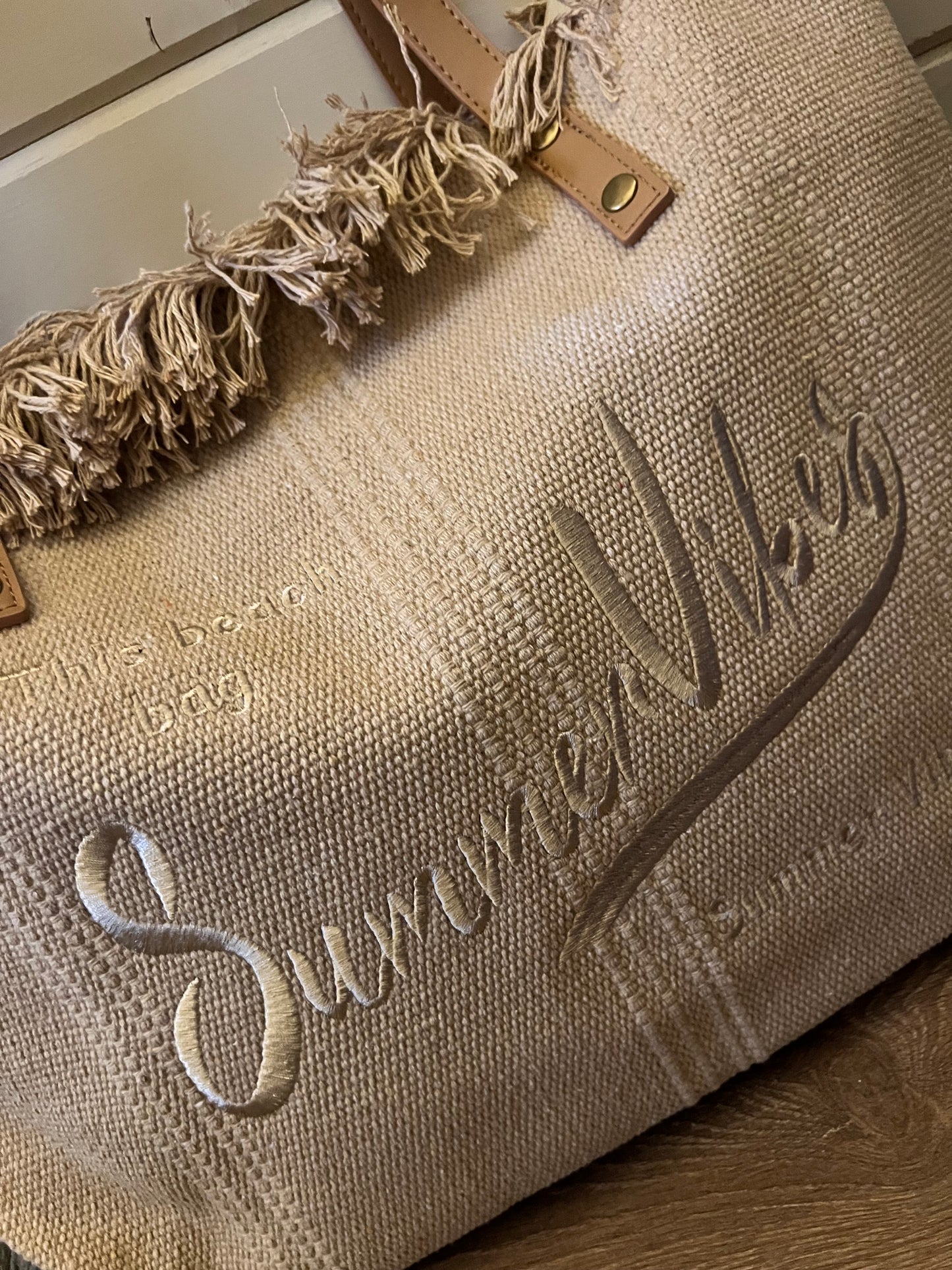 SUMMER STRAW BAGS