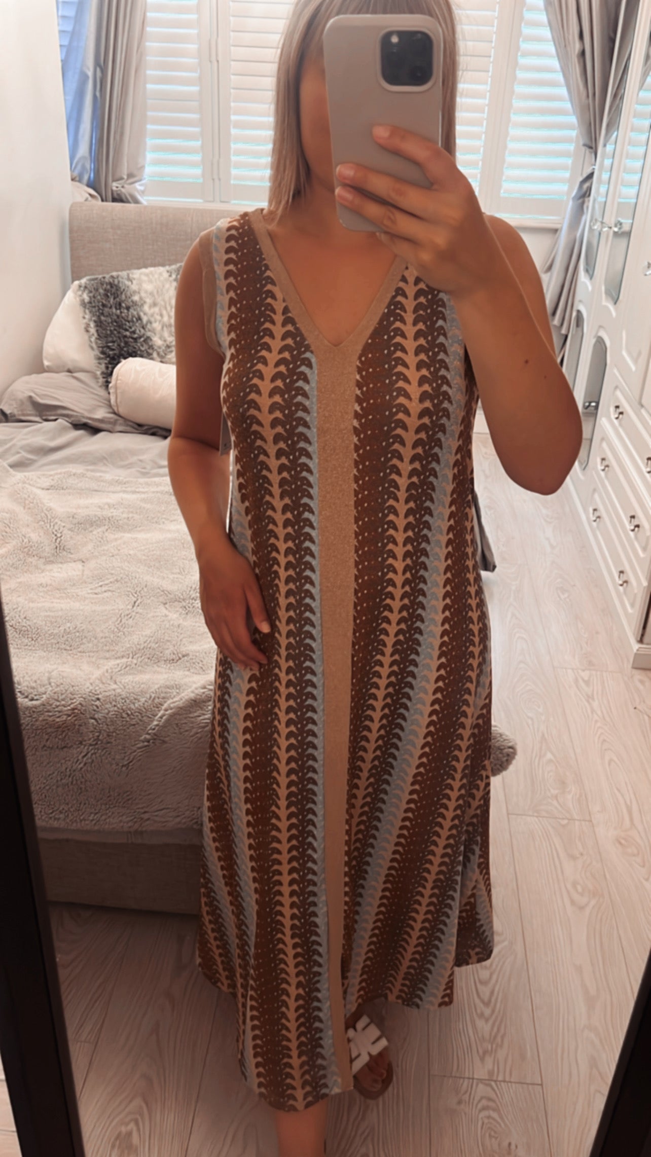 SPARKLE DRESSES