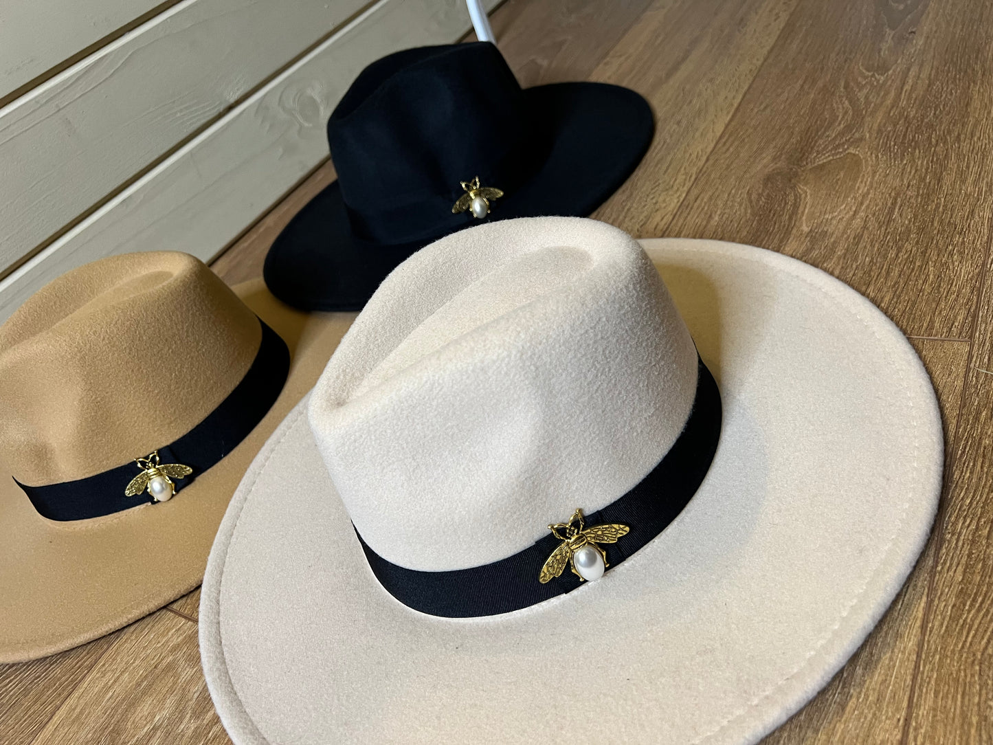 FEDORA STYLE FELT HATS