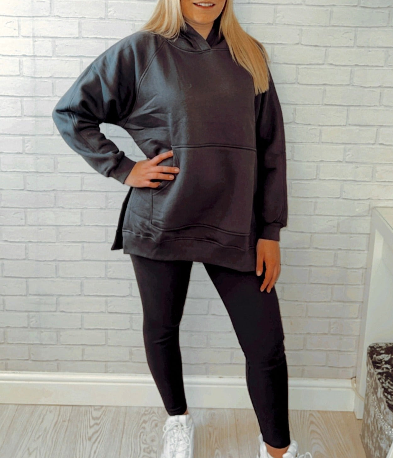 OVERSIZED HOODIE AND LEGGINGS SET