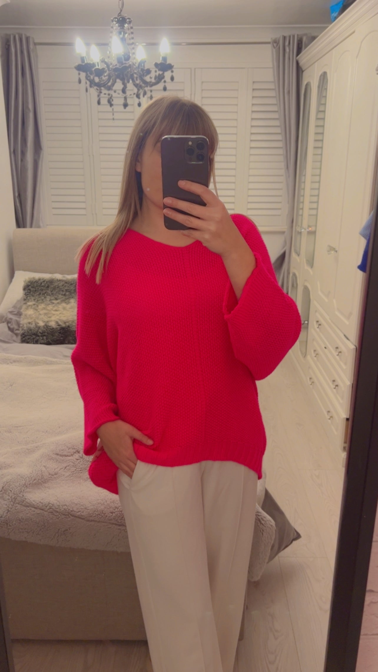 BATWING V NECK JUMPER