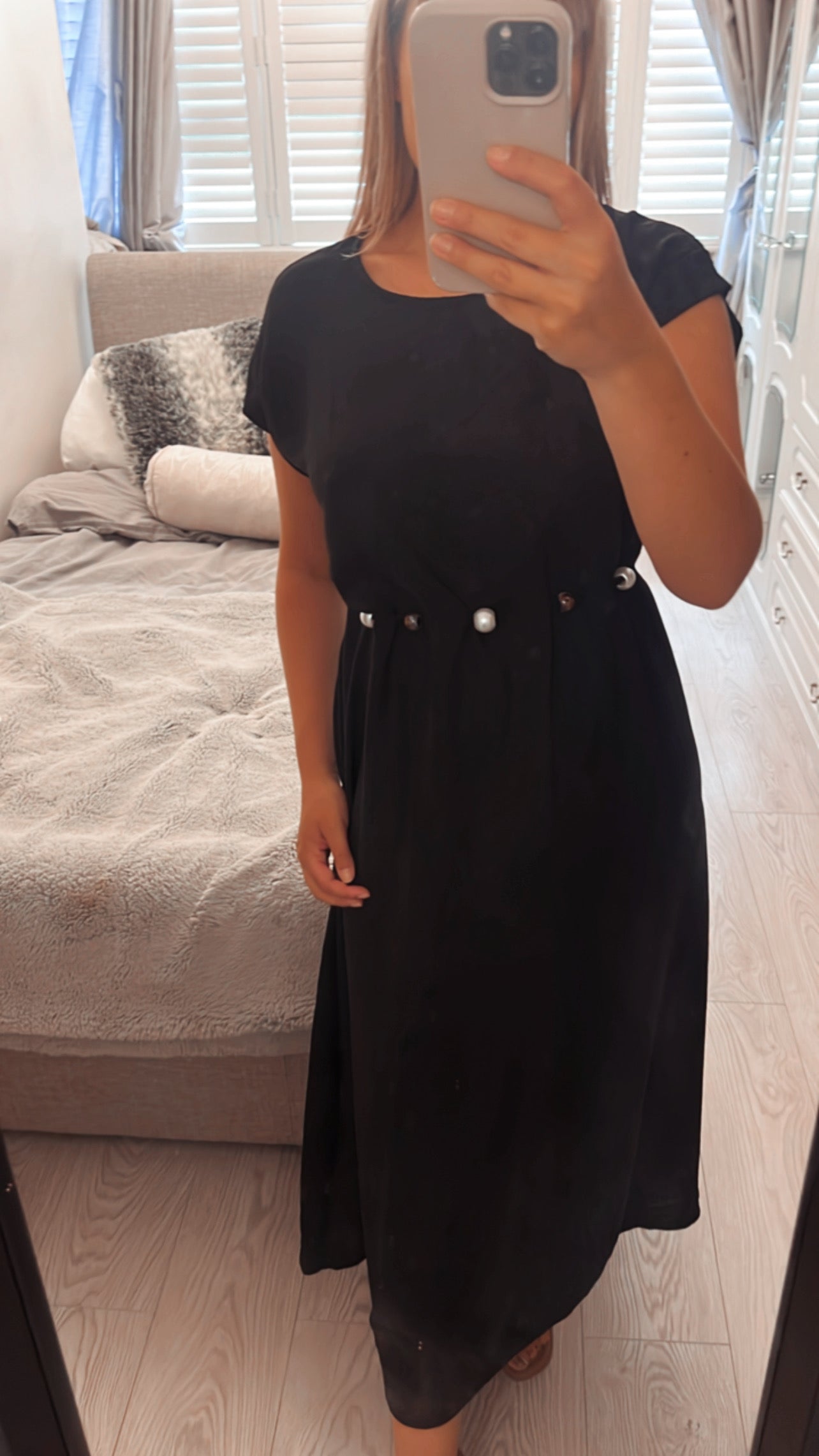 DRESS WITH BEADED BELT