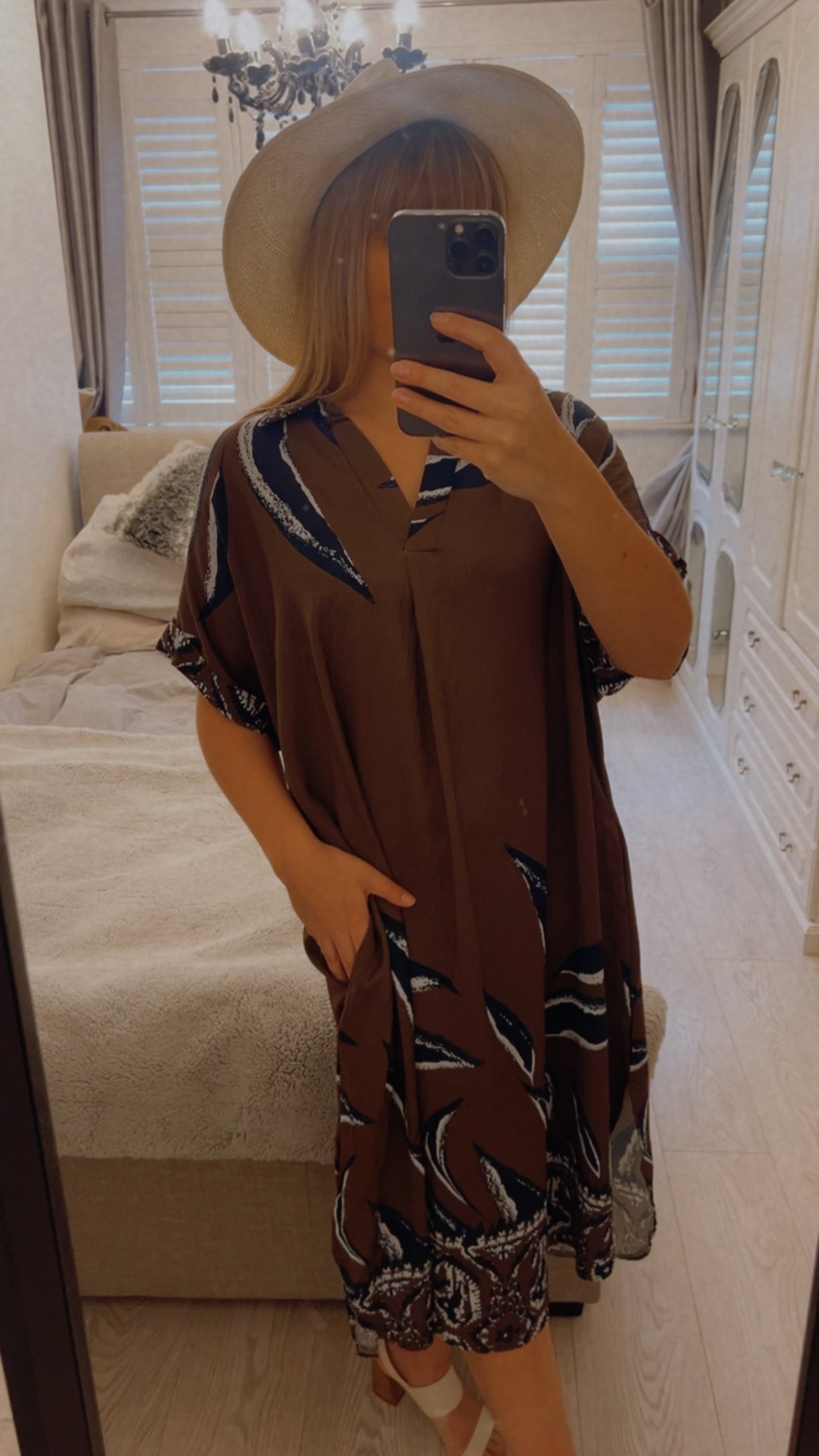 RELAXED FIT DRESS (10 -20)