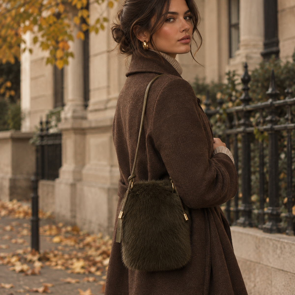 FAUX FUR PHONE BAG