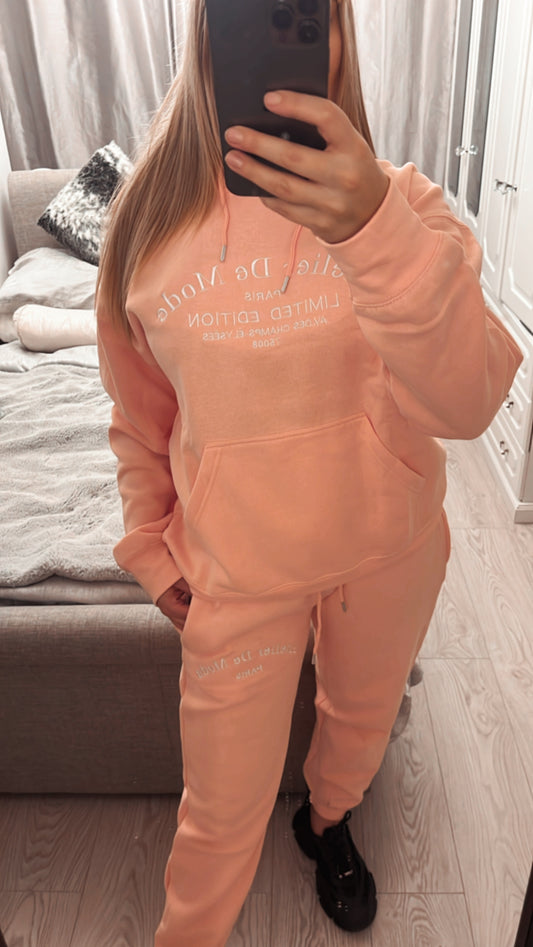ATELIER DE MODE LOUNGEWEAR SET