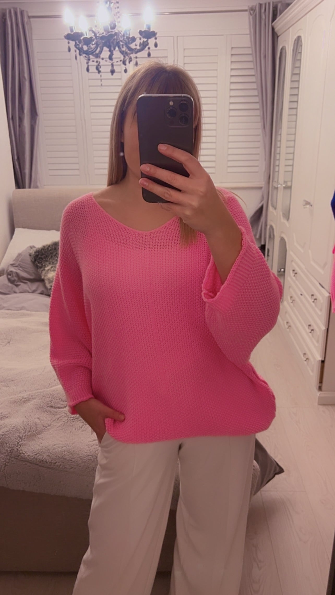 BATWING V NECK JUMPER