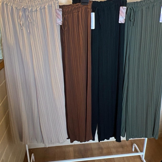 PLEATED TROUSERS