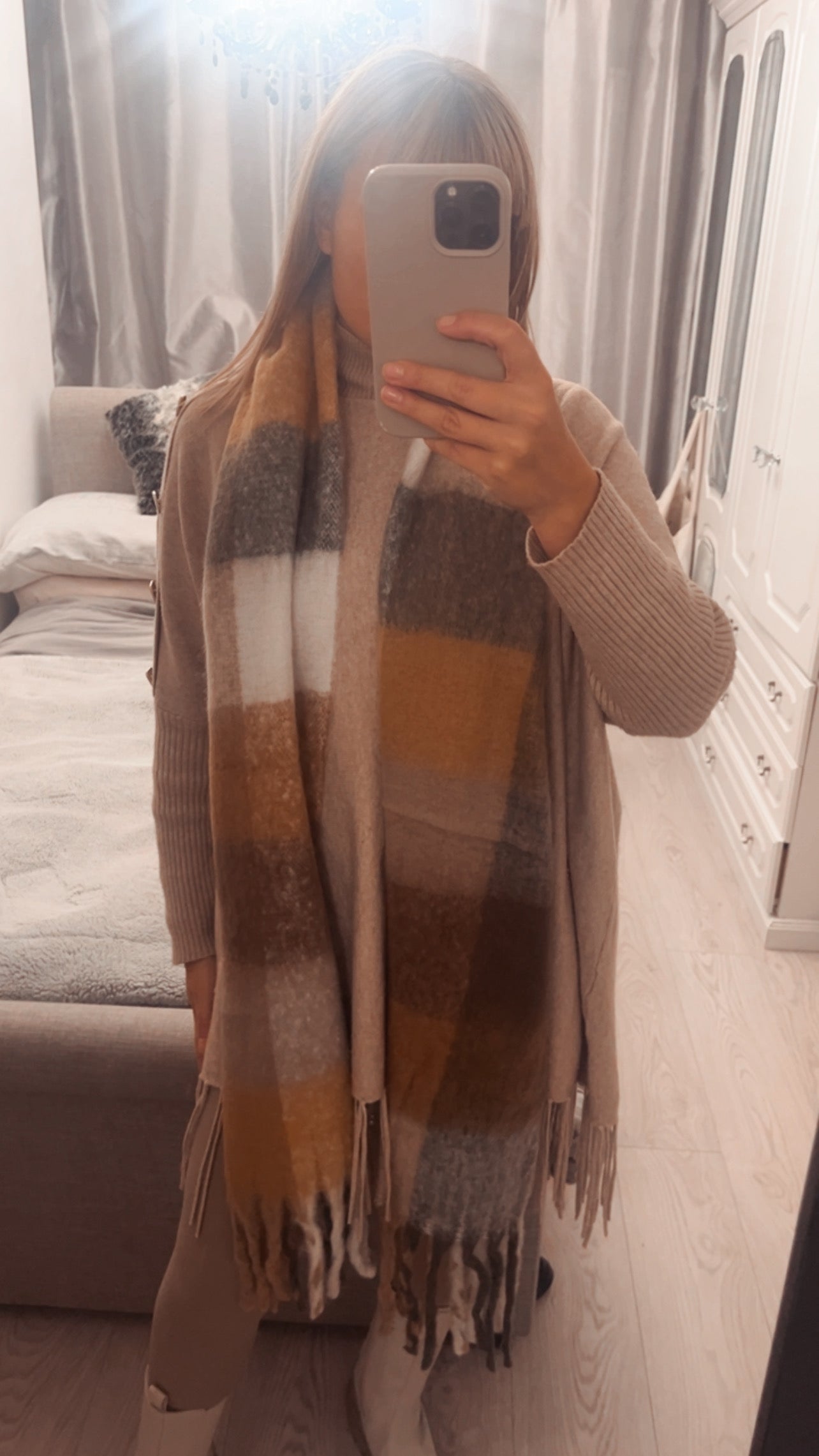 LONG LENGTH SCARF