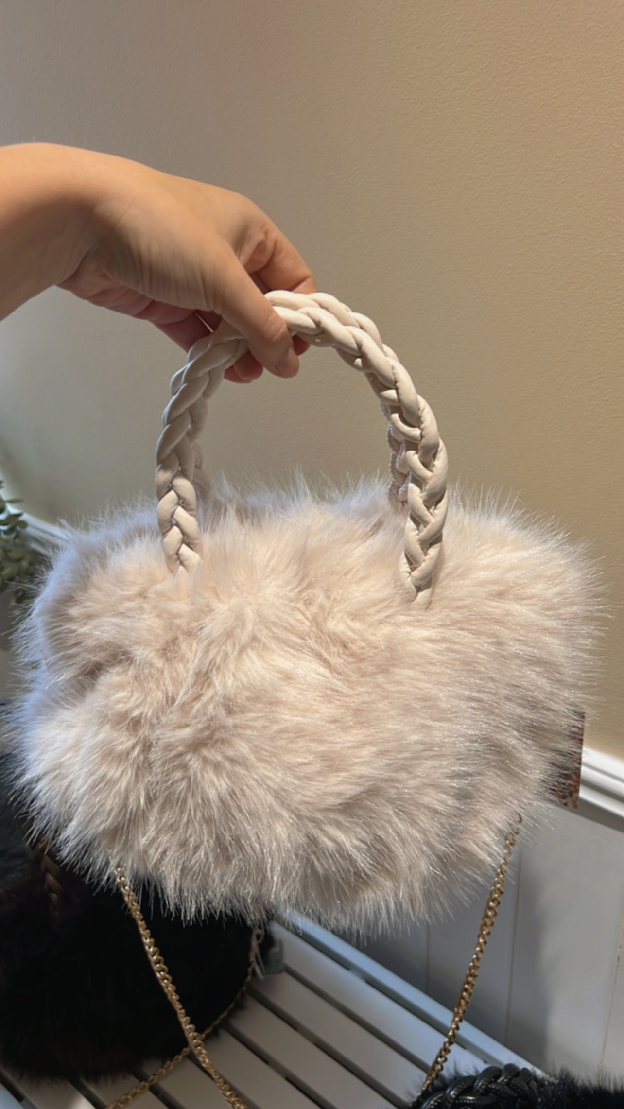 FAUX FUR BAG