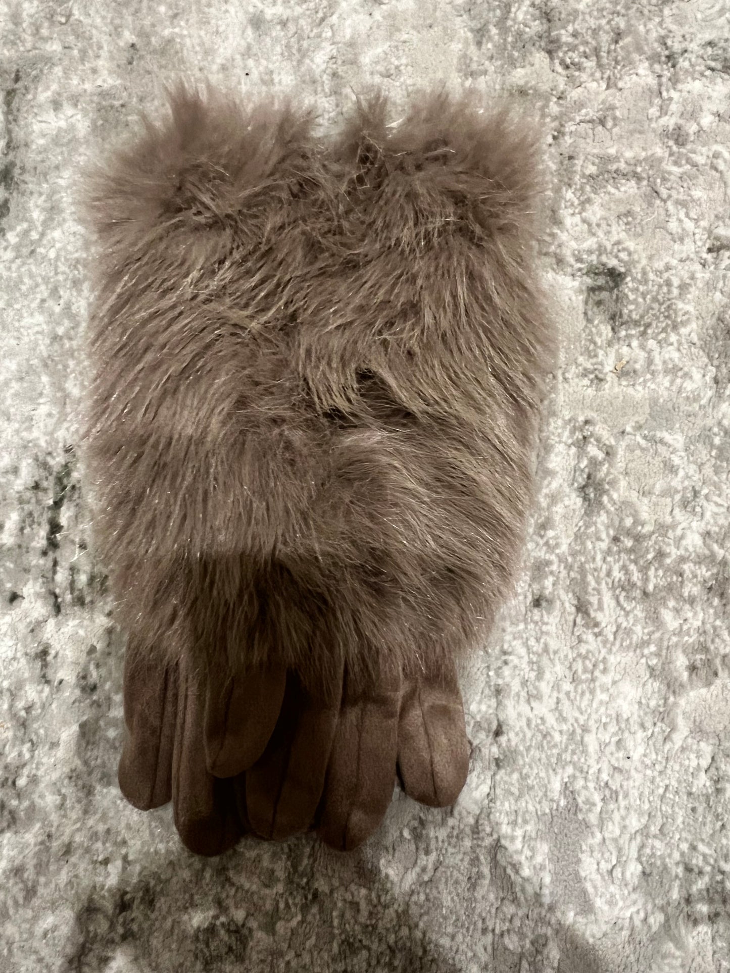 FAUX FUR GLOVES