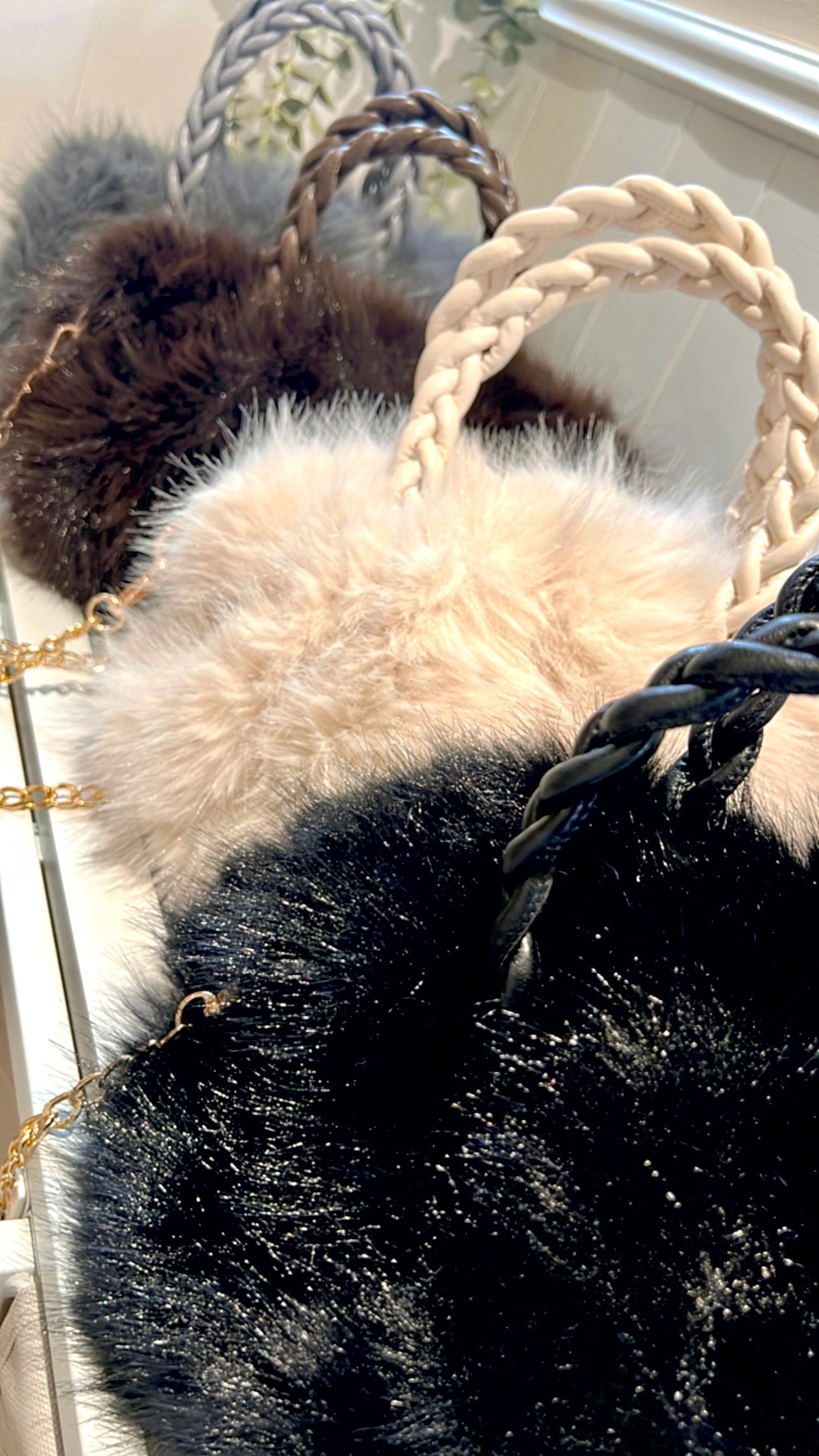 FAUX FUR BAG