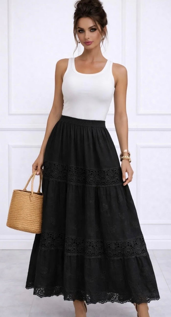 SKYLA TIERED SKIRT