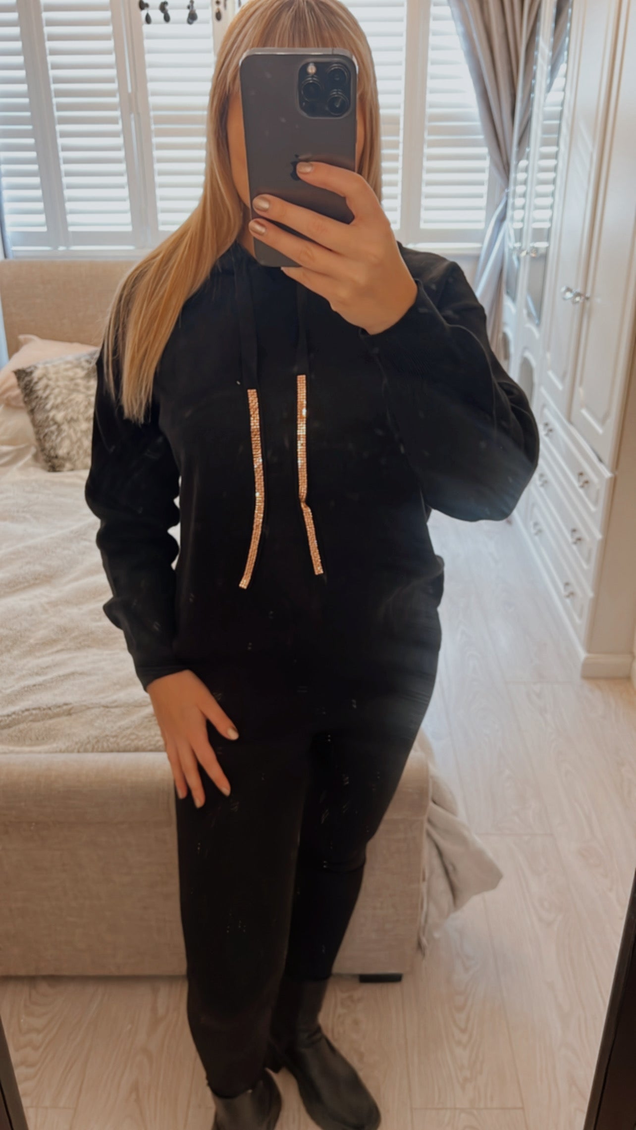 HOODED KNIT JUMPER