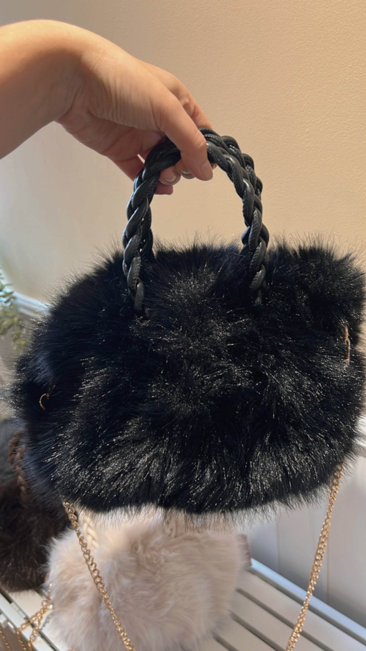 FAUX FUR BAG