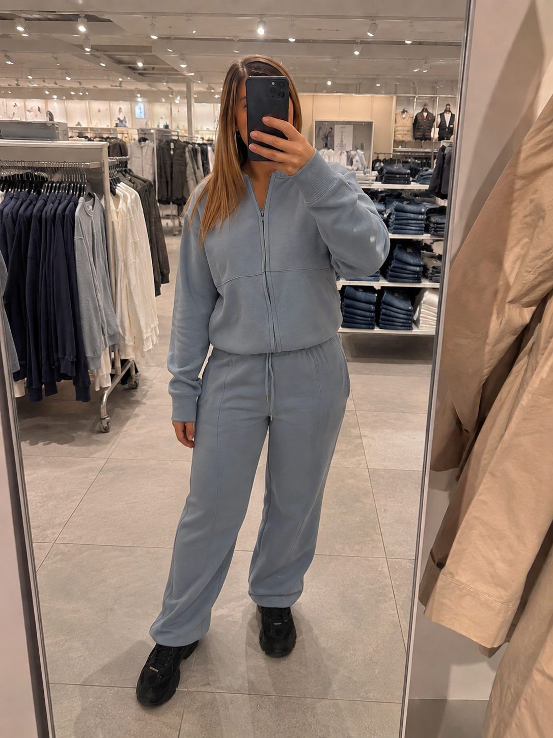 BOMBER STYLE TRACKSUIT