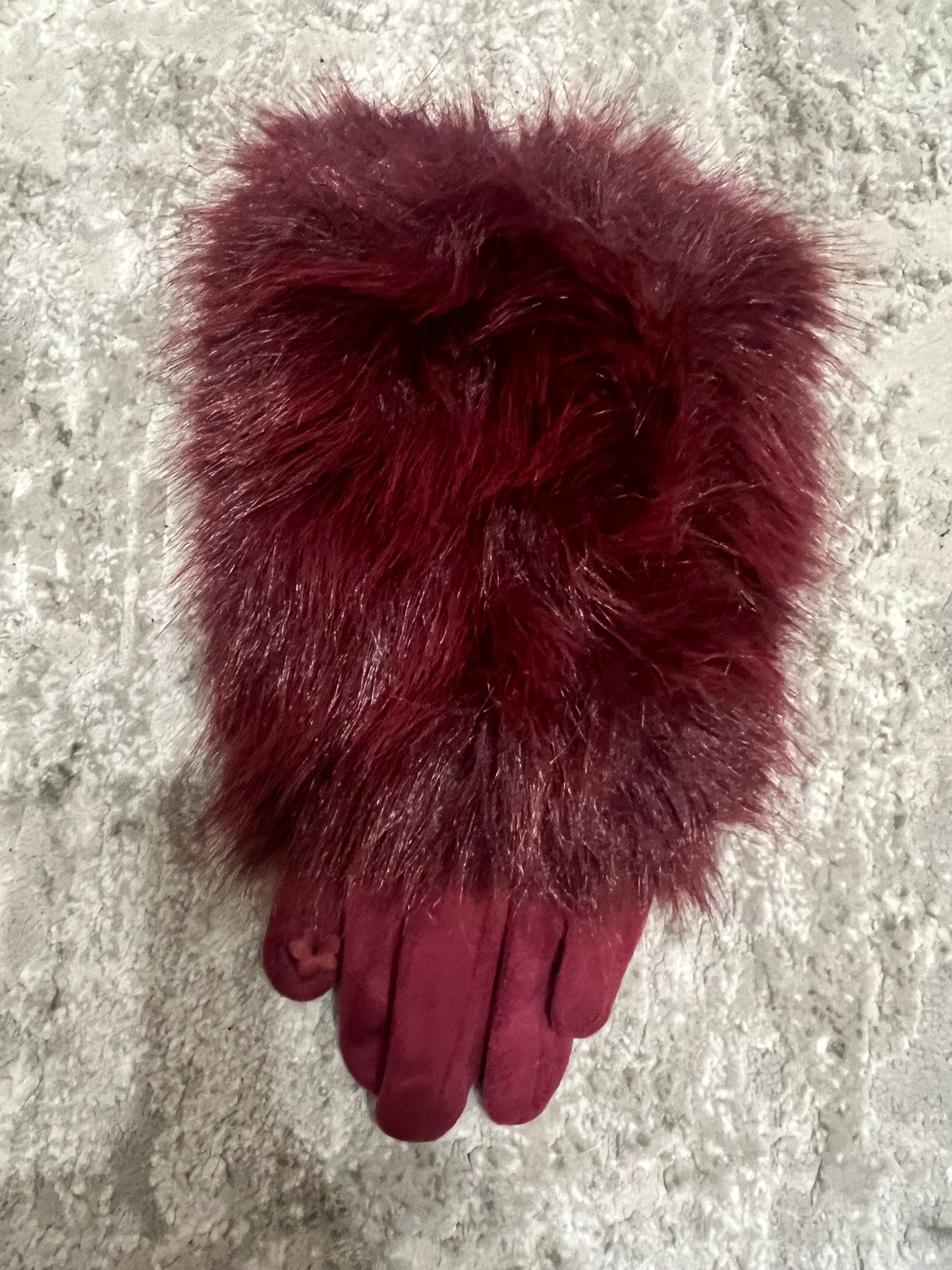 FAUX FUR GLOVES