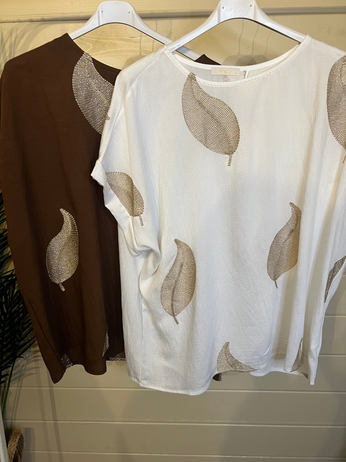 TAYLOR LINEN BLEND TOP