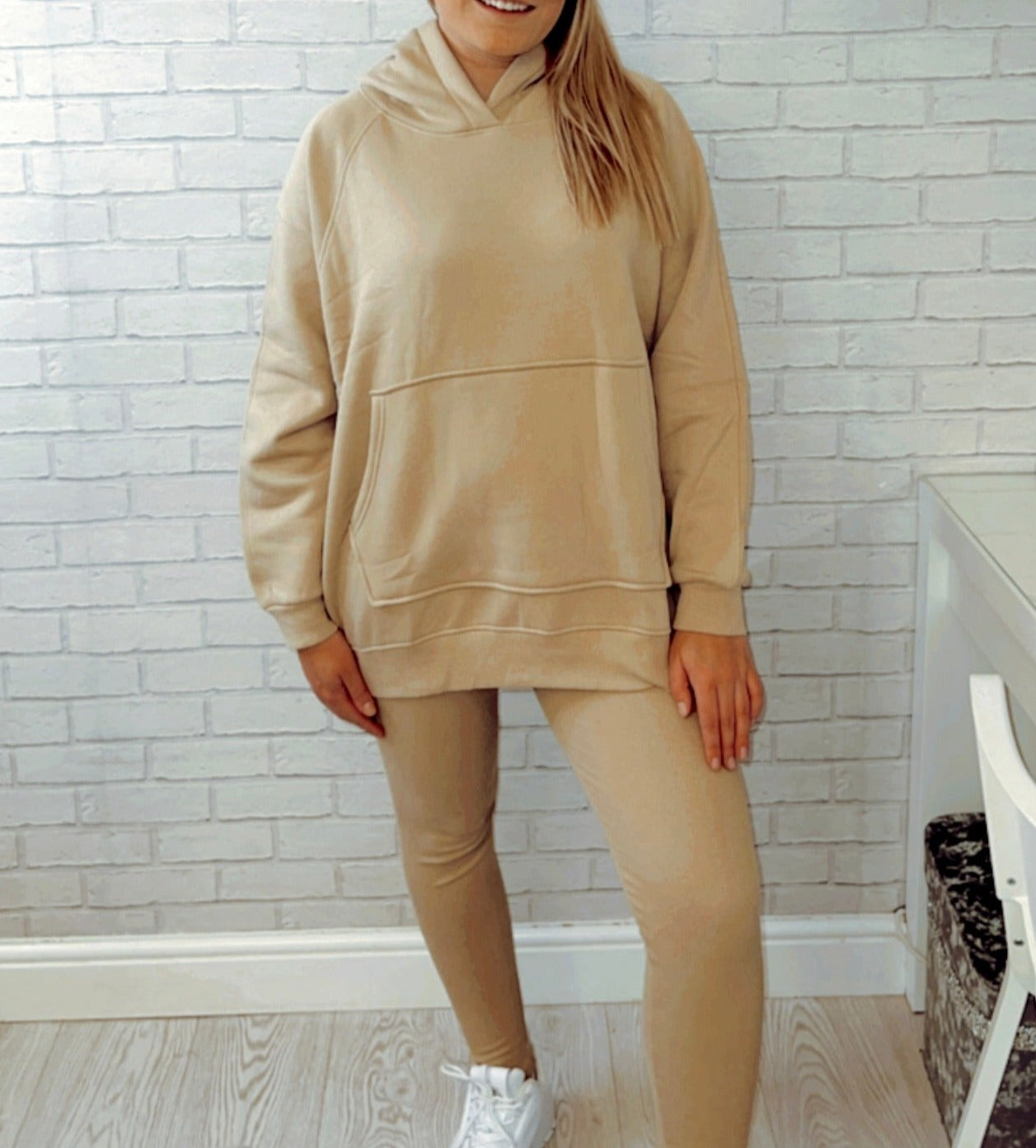 BEIGE OVERSIZED LOUNGEWEAR SET