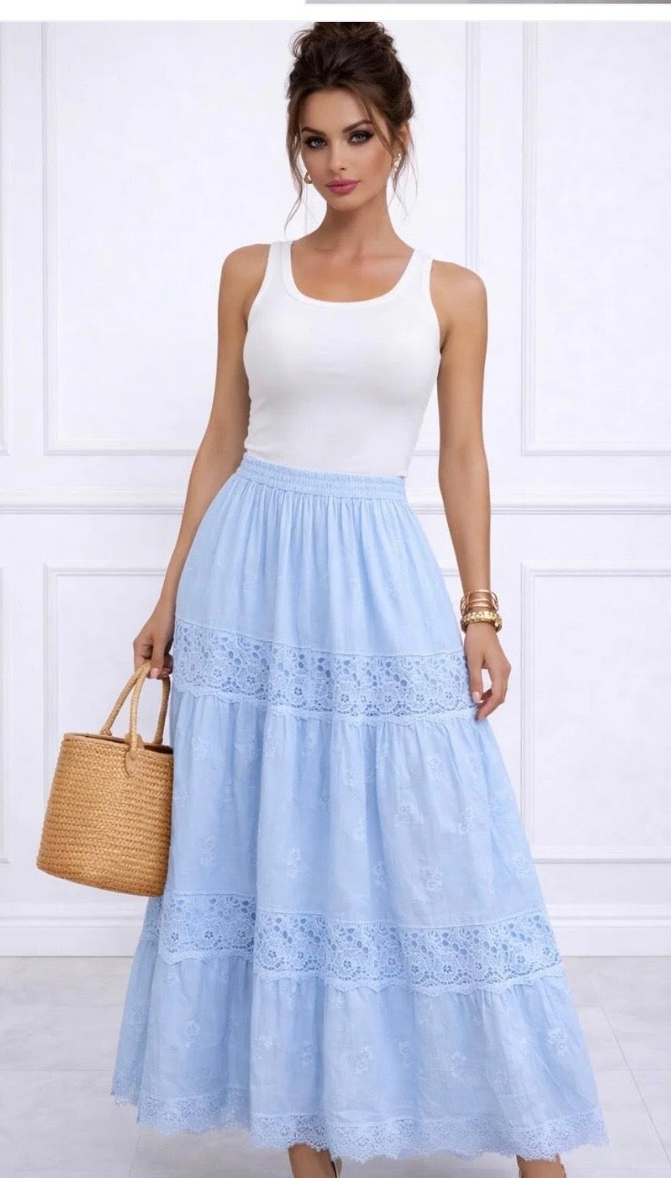 SKYLA TIERED SKIRT