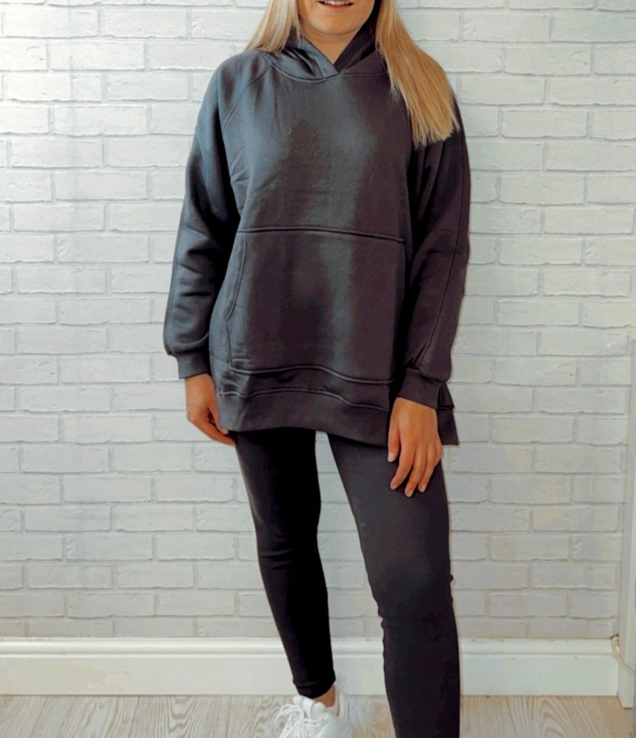 OVERSIZED HOODIE AND LEGGINGS SET