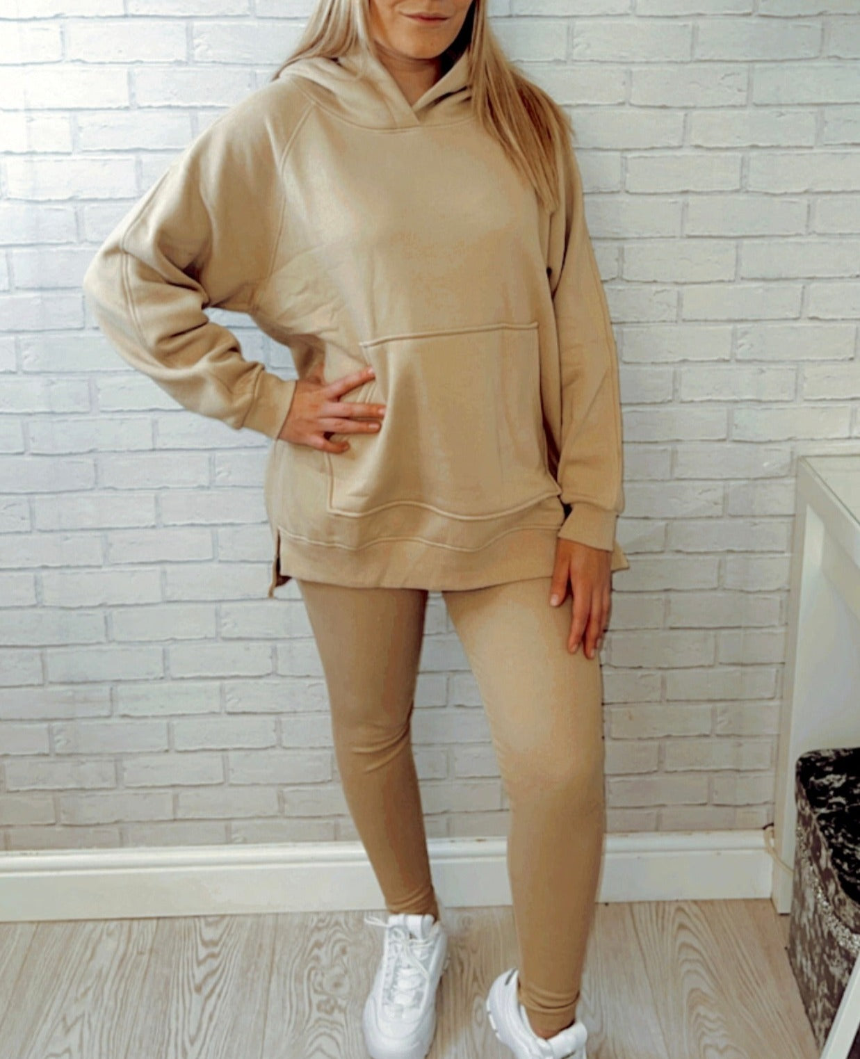 BEIGE OVERSIZED LOUNGEWEAR SET